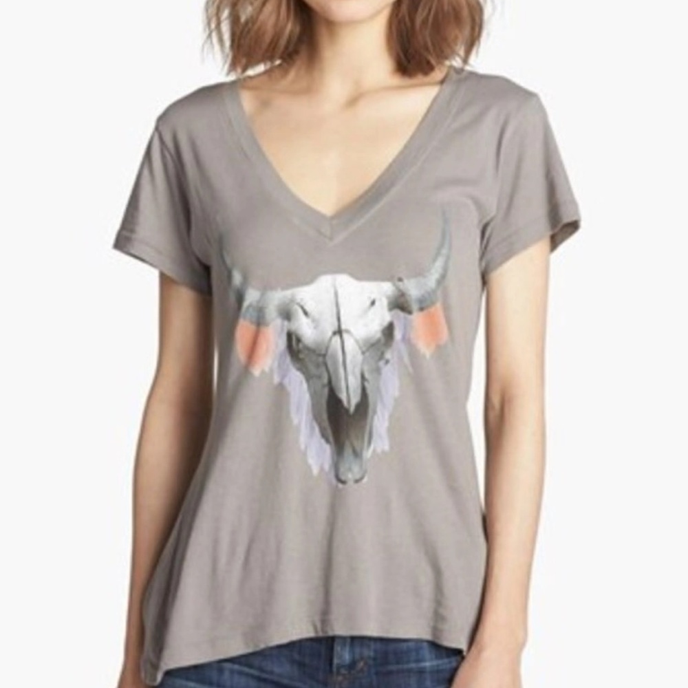 Wildfox Gray Bison Skull Graphic V Neck Tee Shirt Large